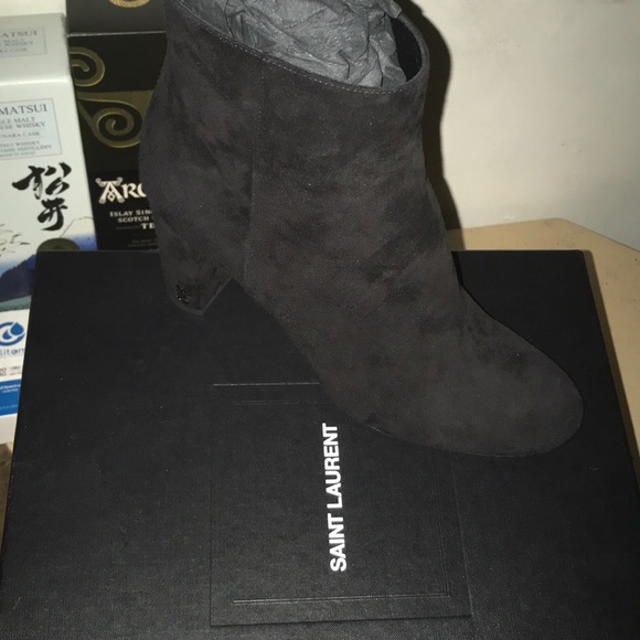 Saint Laurent - Picture 3 of 4